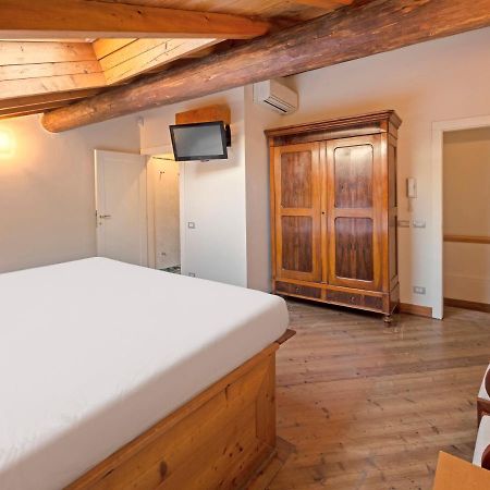 City Centre Rooms And Apartments Verona Esterno foto