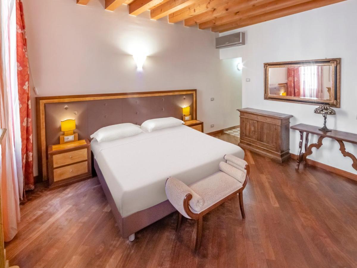 City Centre Rooms And Apartments Verona Esterno foto