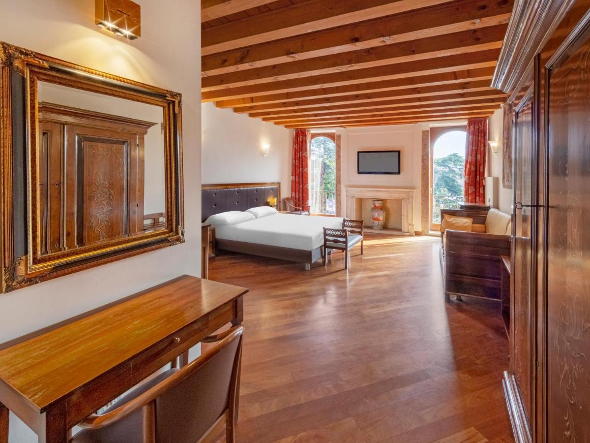 City Centre Rooms And Apartments Verona Esterno foto