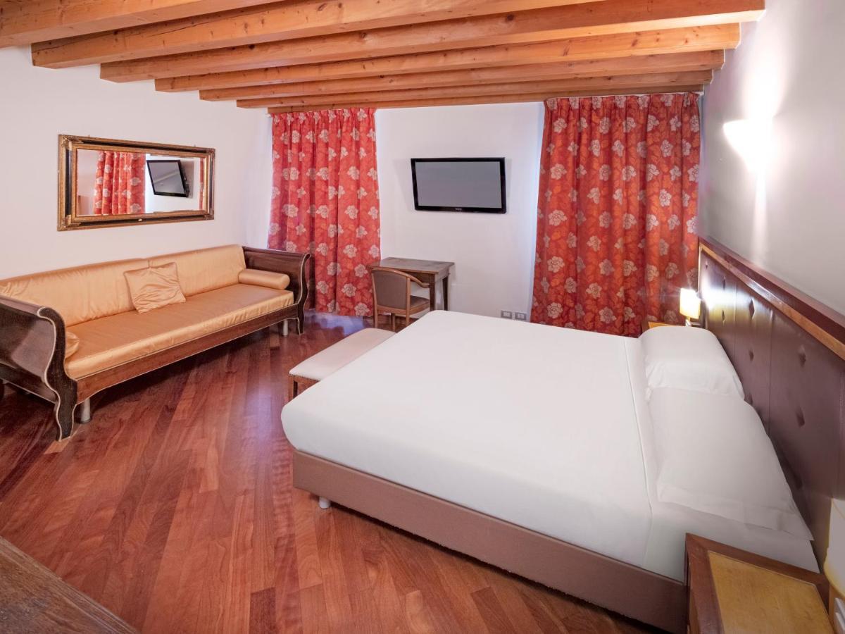 City Centre Rooms And Apartments Verona Esterno foto
