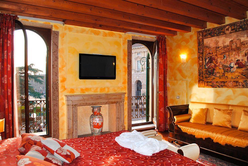 City Centre Rooms And Apartments Verona Esterno foto