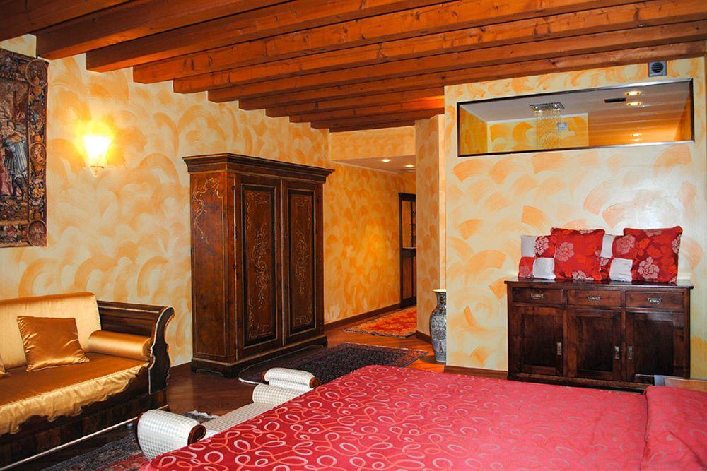 City Centre Rooms And Apartments Verona Esterno foto
