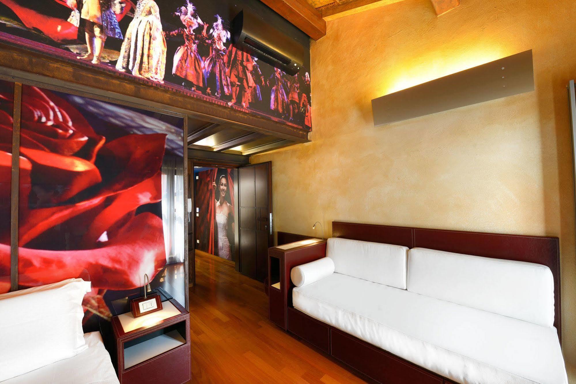 City Centre Rooms And Apartments Verona Esterno foto